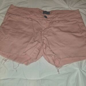 Juniors light pink shorts GC